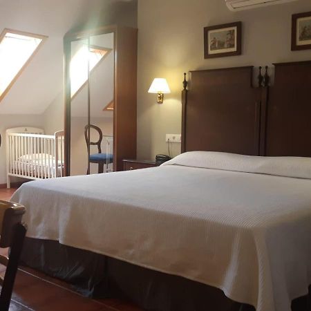 Hotel Iberia Plaza America Caceres Ngoại thất bức ảnh